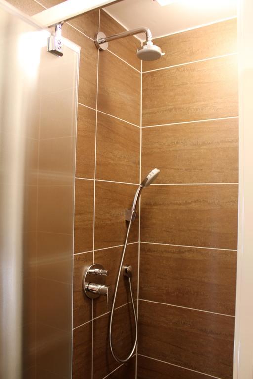 Olive Apartman Sarvar Room photo